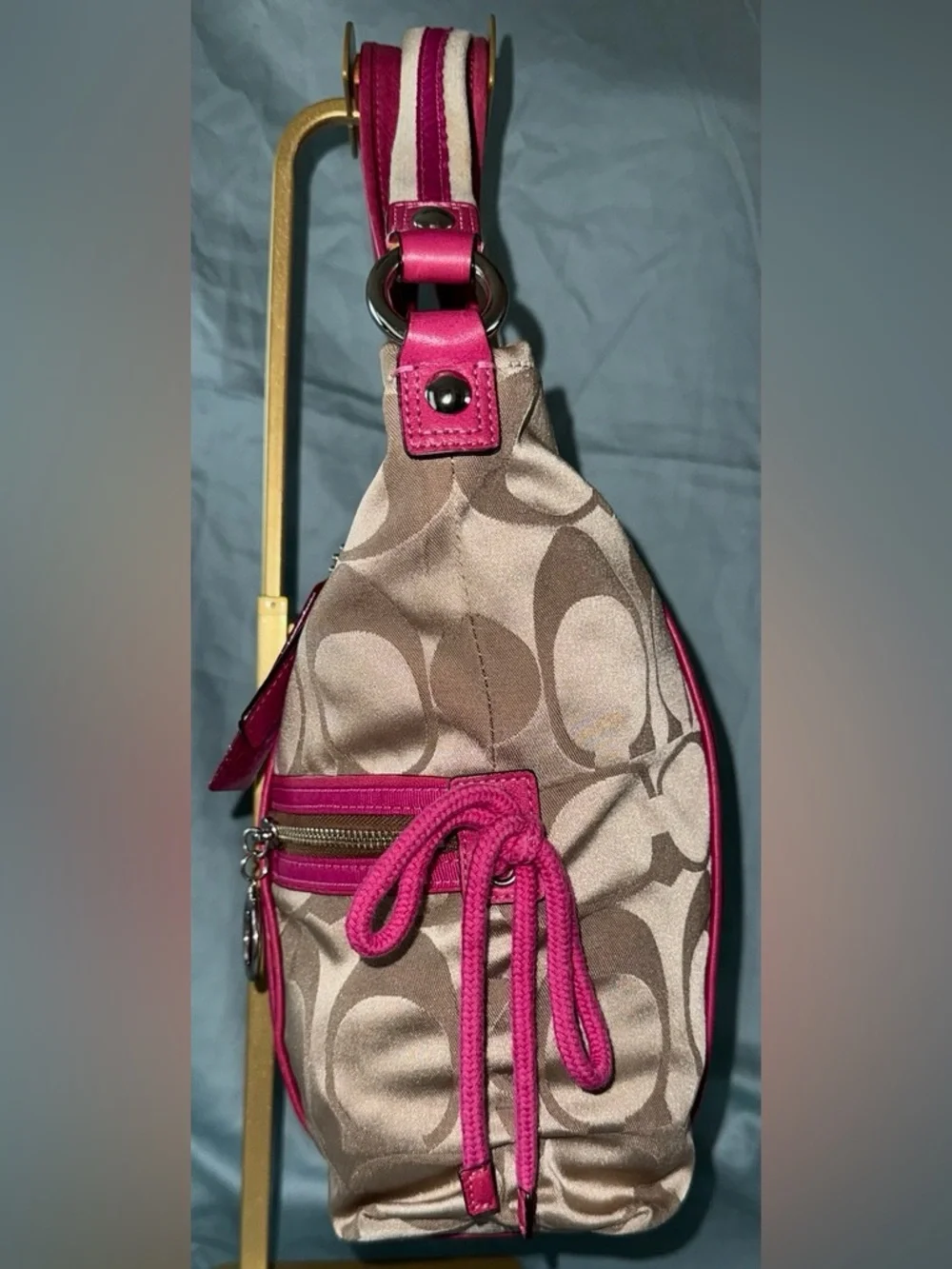Coach Poppy Signature Spotlight Tote Tote with Fuchsia Trim-13843